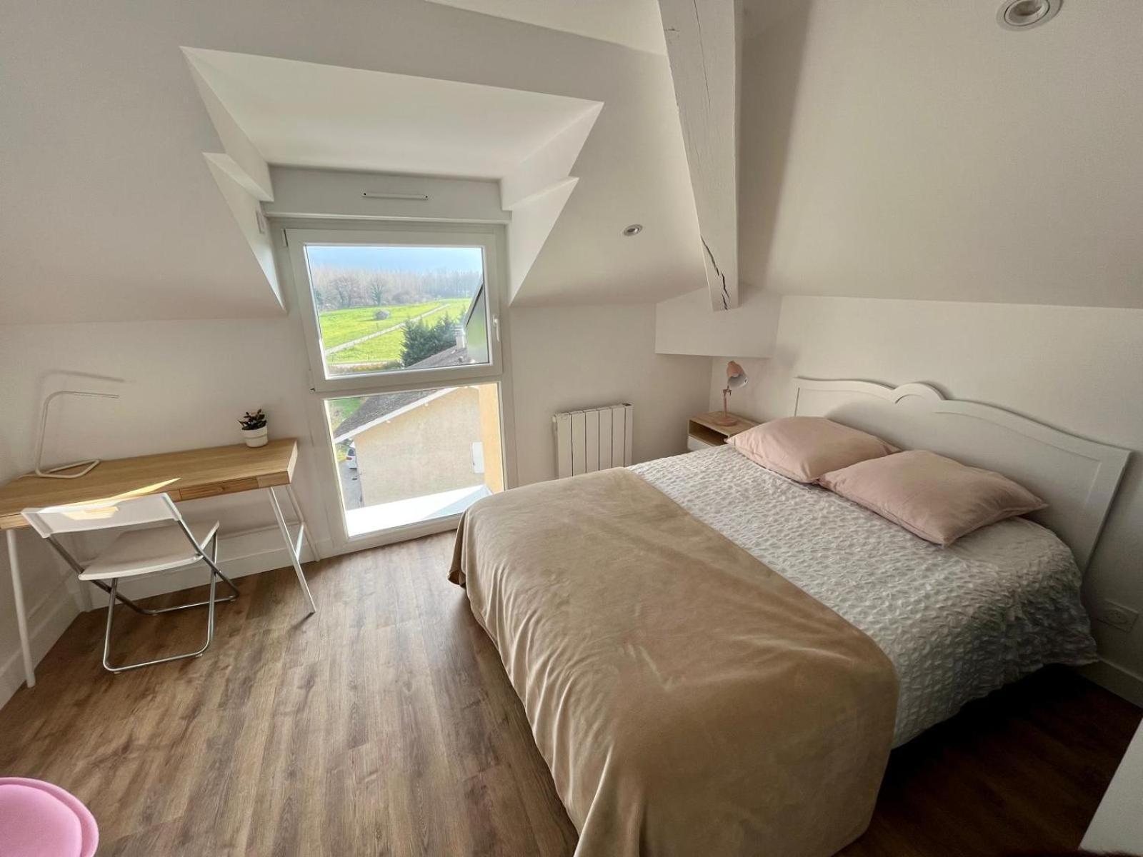 Apartament Maison Des Fleurs La Terrasse  Zewnętrze zdjęcie
