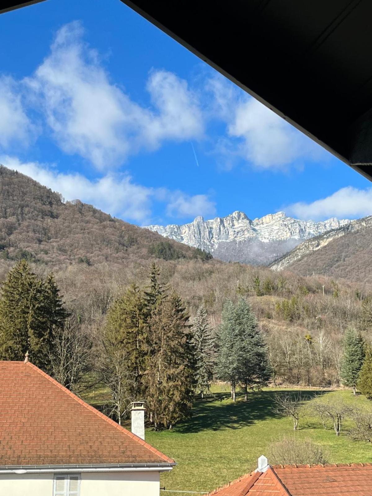 Apartament Maison Des Fleurs La Terrasse  Zewnętrze zdjęcie